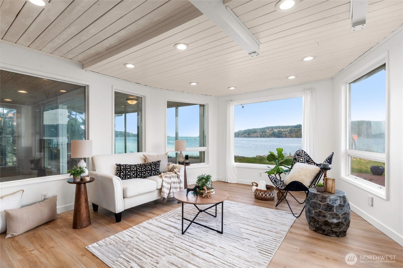 13277 Shoreline Drive SE, Olalla, WA 98359-9690