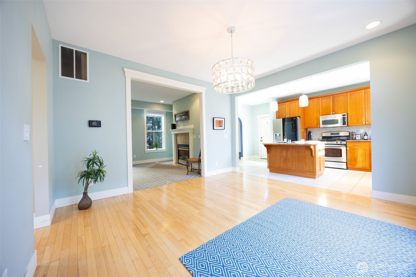 805 11th Street , Bellingham, WA 98225