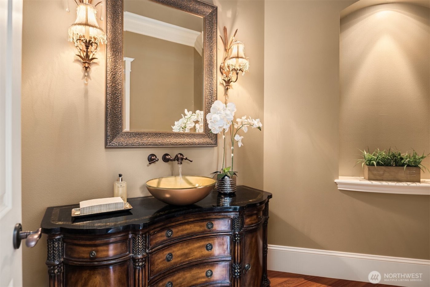 20424 NE 64th Place , Redmond, WA 98053
