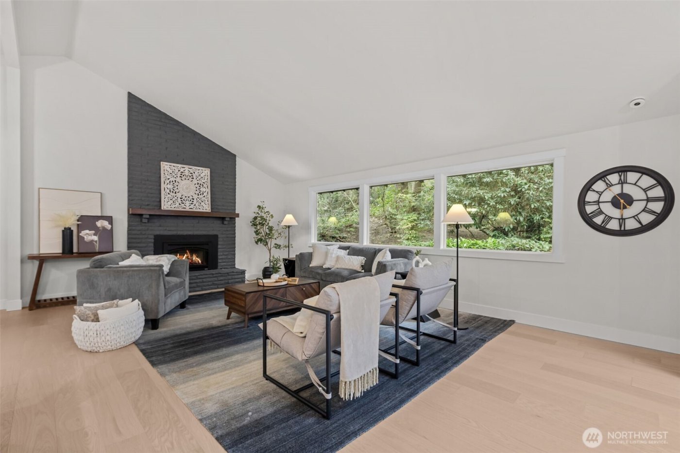 1044 145th Place NE, Bellevue, WA 98007