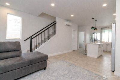 6642 S Alder Street , Tacoma, WA 98409 - Photo 3