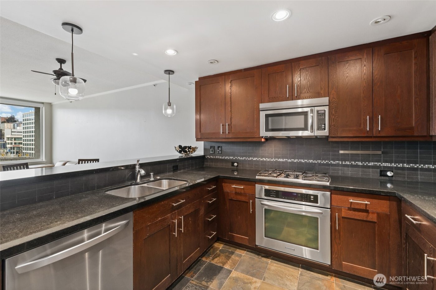 1515 Dock Street #906, Tacoma, WA 98402