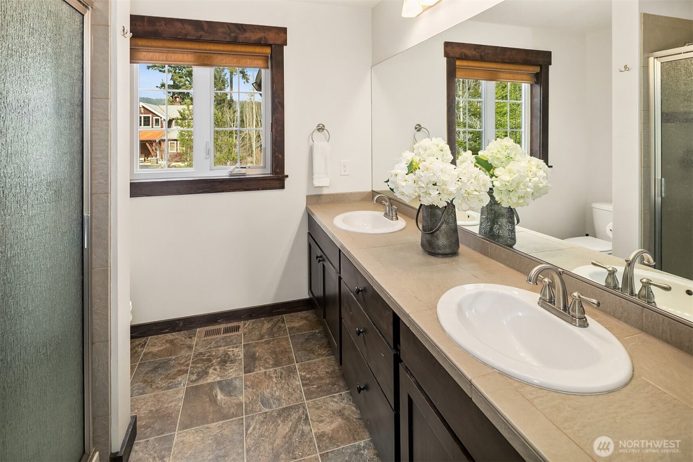 100 Black Nugget Lane , Cle Elum, WA 98922