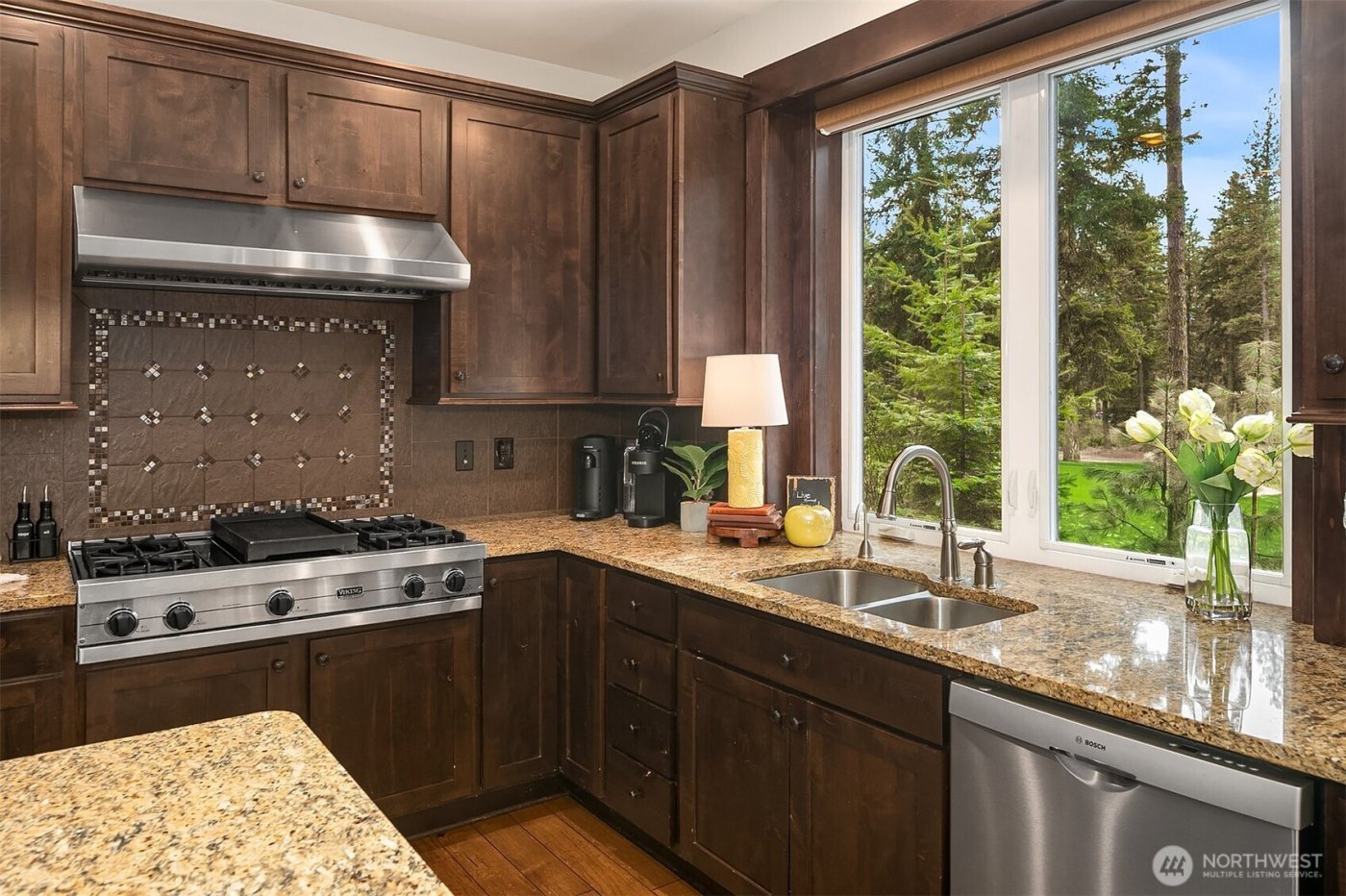 100 Black Nugget Lane , Cle Elum, WA 98922