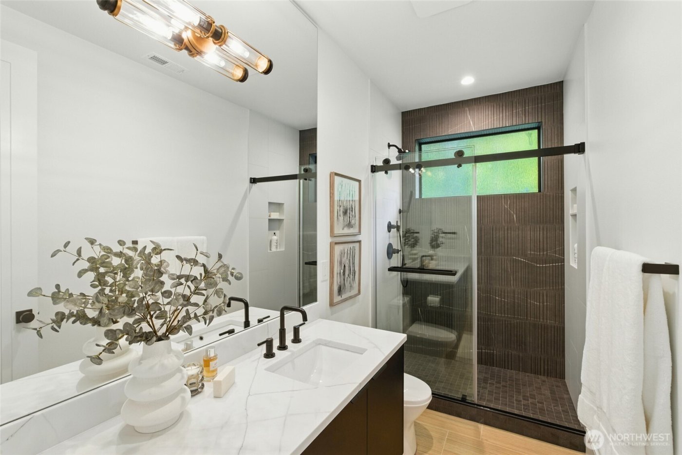 17720 SE 63rd Place , Bellevue, WA 98006