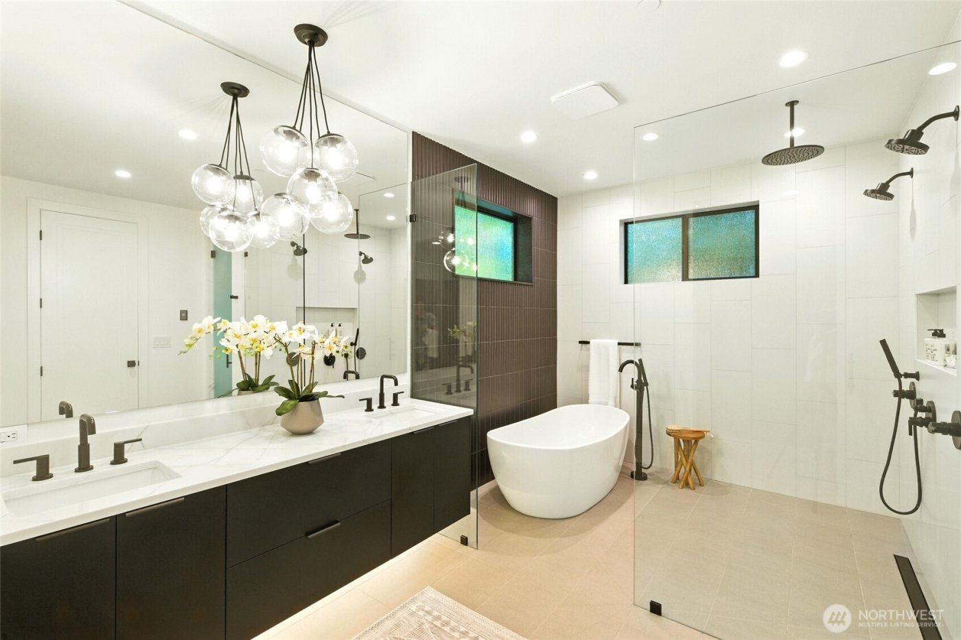 17720 SE 63rd Place , Bellevue, WA 98006