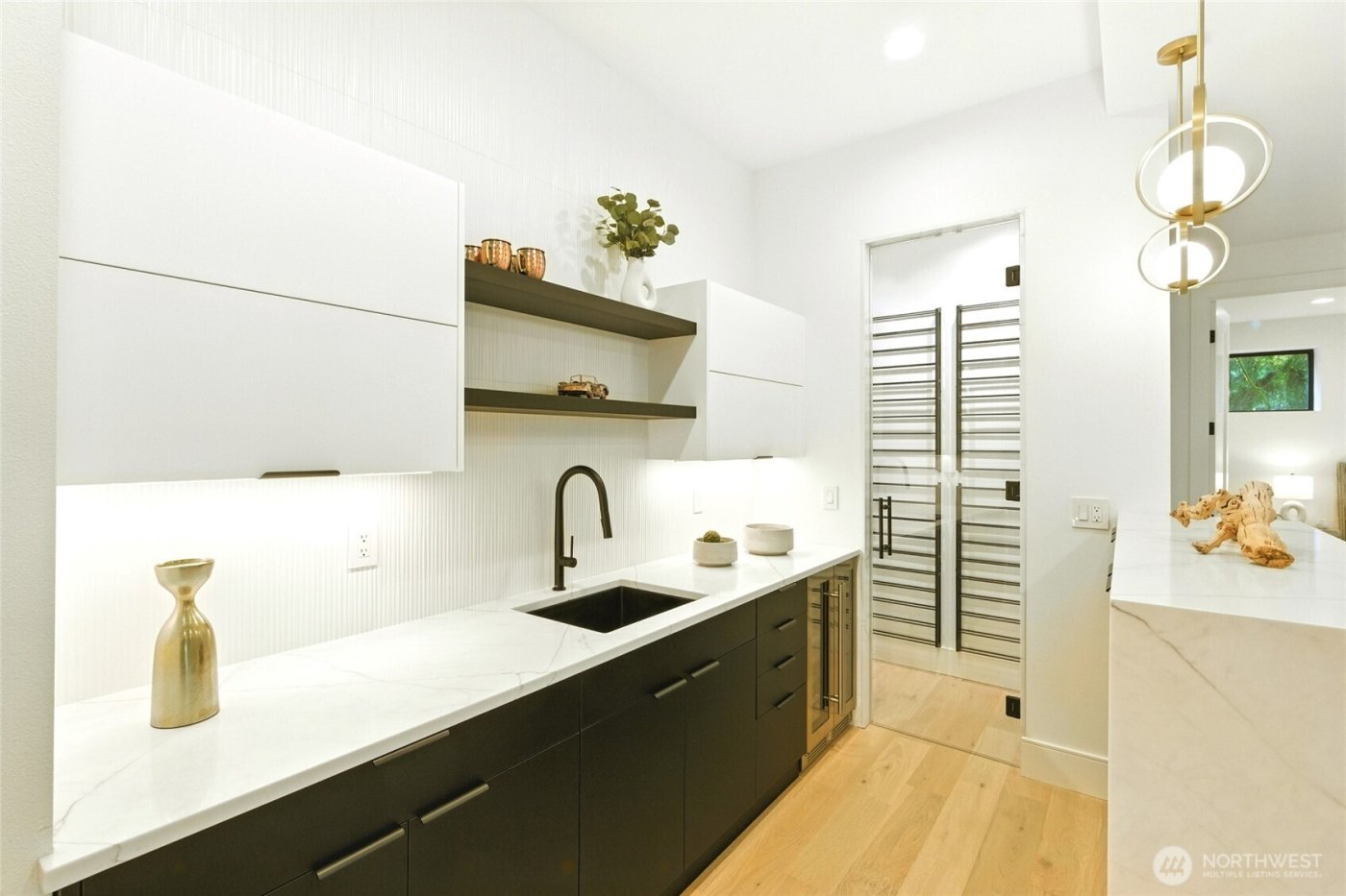 17720 SE 63rd Place , Bellevue, WA 98006