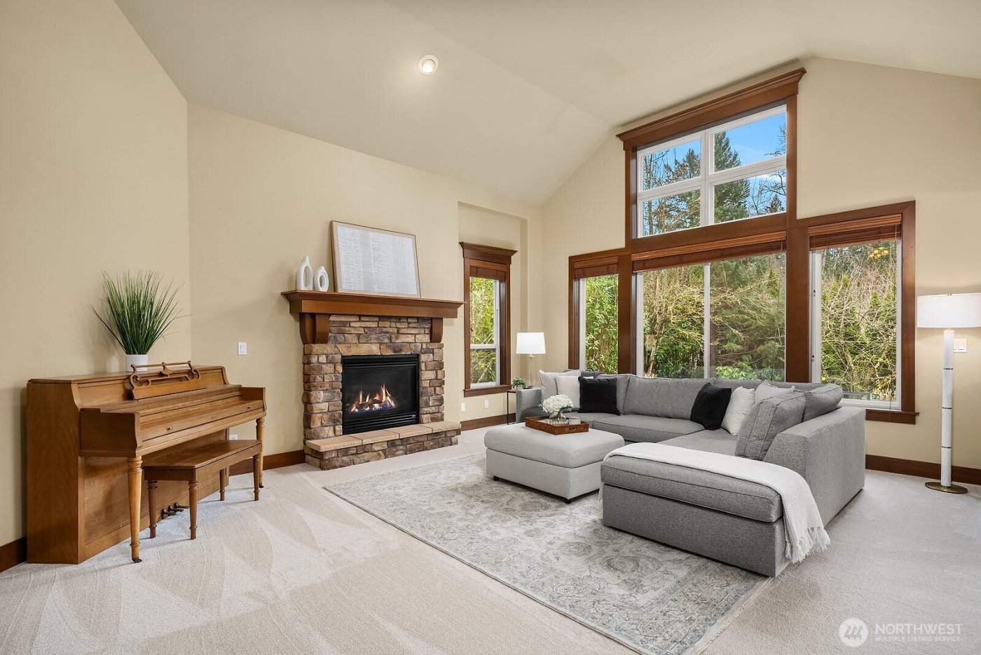 809 235th Avenue NE, Sammamish, WA 98074