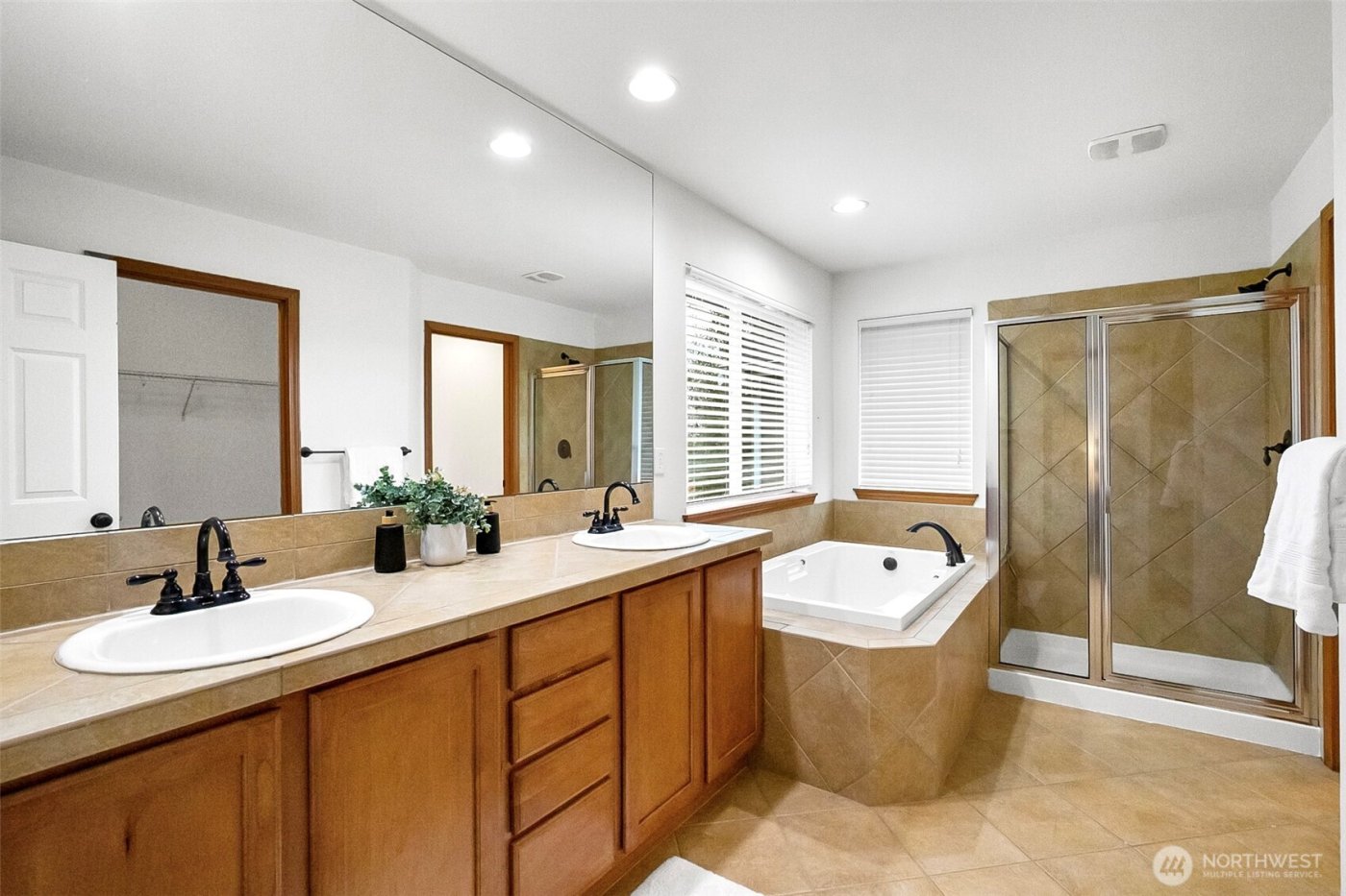 15314 Sunset Road , Bothell, WA 98012