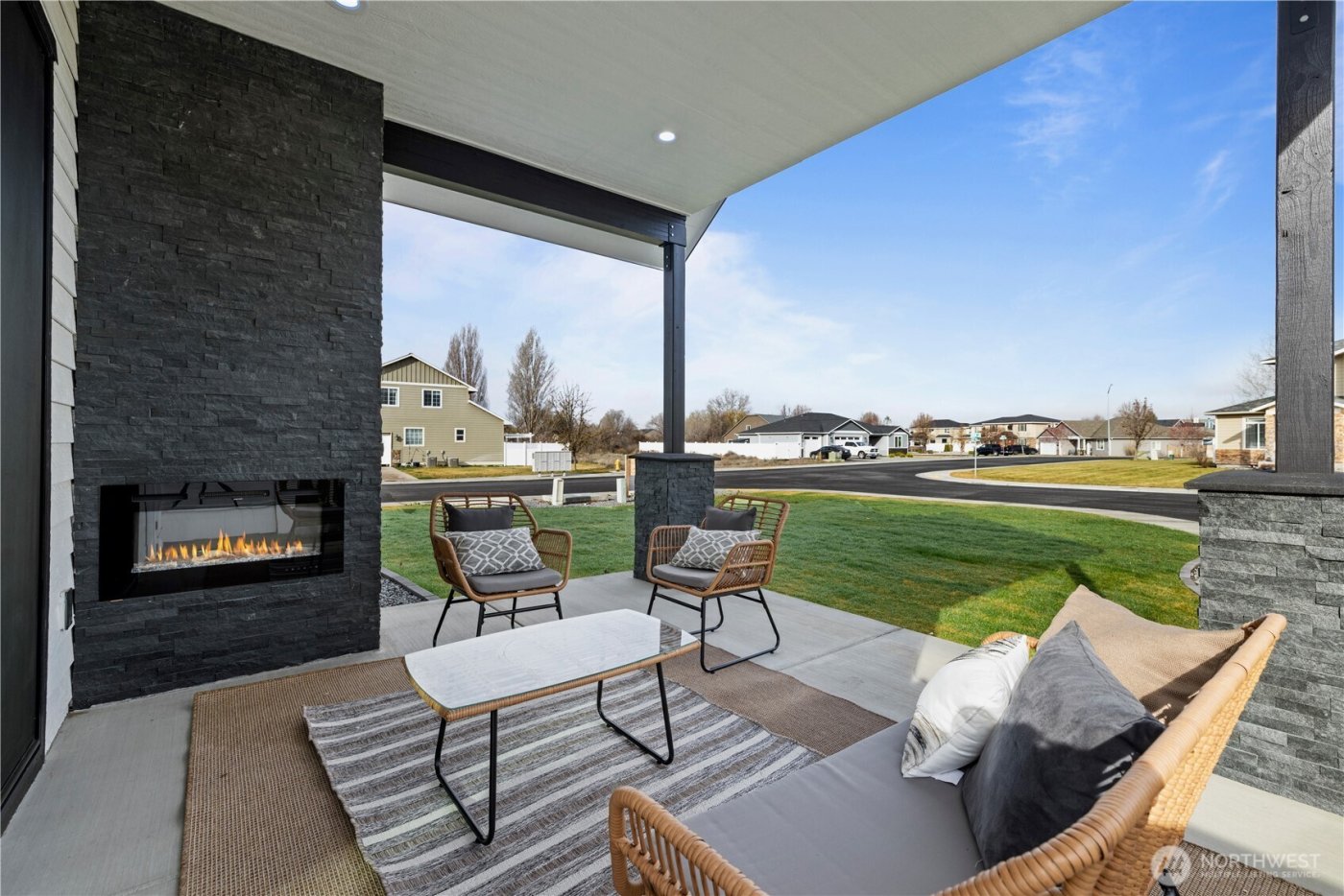 601 N Bluff West Drive , Moses Lake, WA 98837