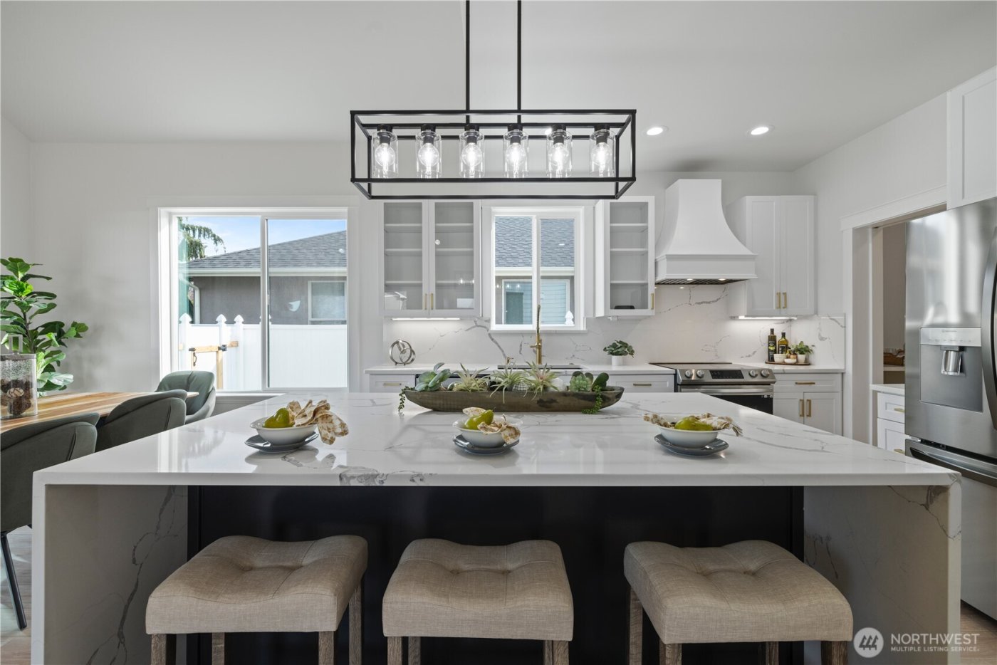 601 N Bluff West Drive , Moses Lake, WA 98837