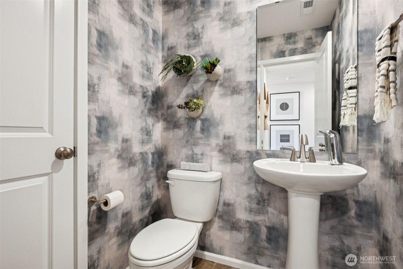 16565 Ireland Avenue SE, Yelm, WA 98597