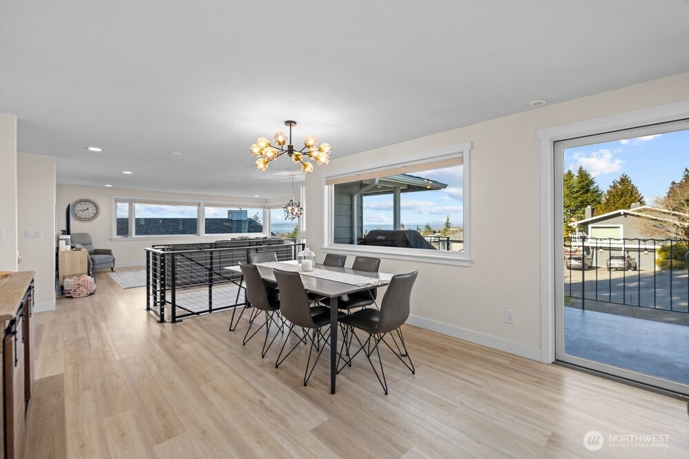 712 Alder Street , Edmonds, WA 98020