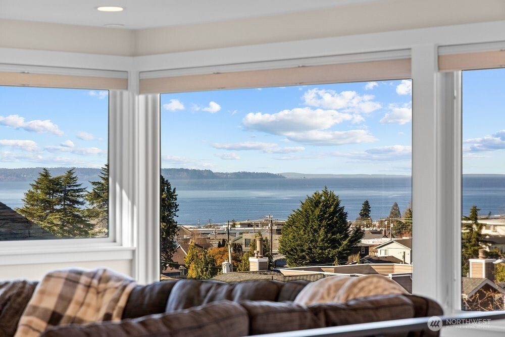 712 Alder Street , Edmonds, WA 98020