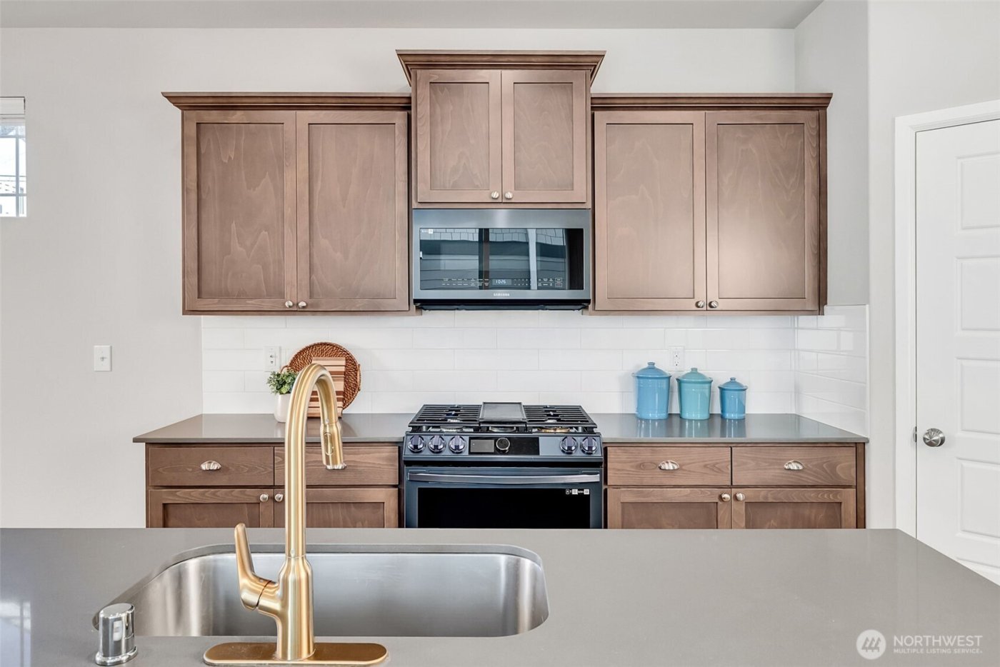 32359 Tolmie Lane , Black Diamond, WA 98010