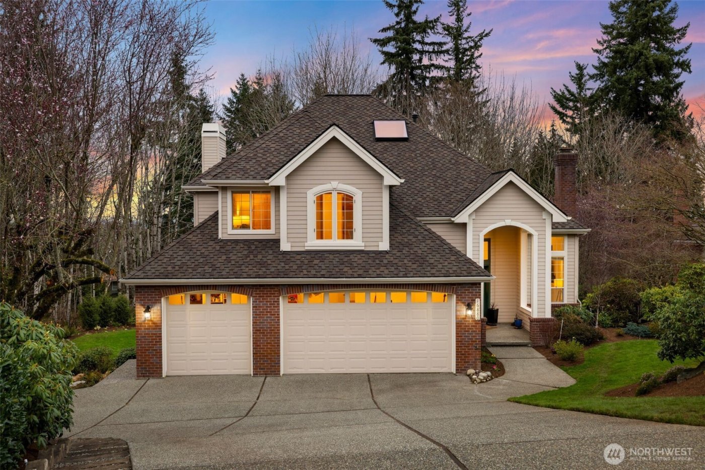 16880 SE 56th Place , Bellevue, WA 98006