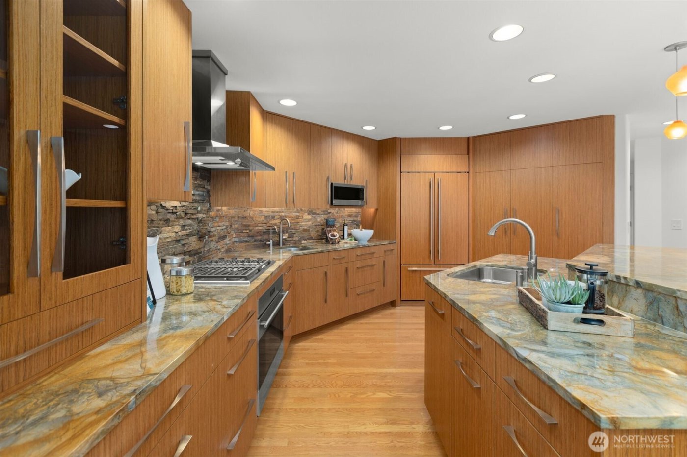 16880 SE 56th Place , Bellevue, WA 98006