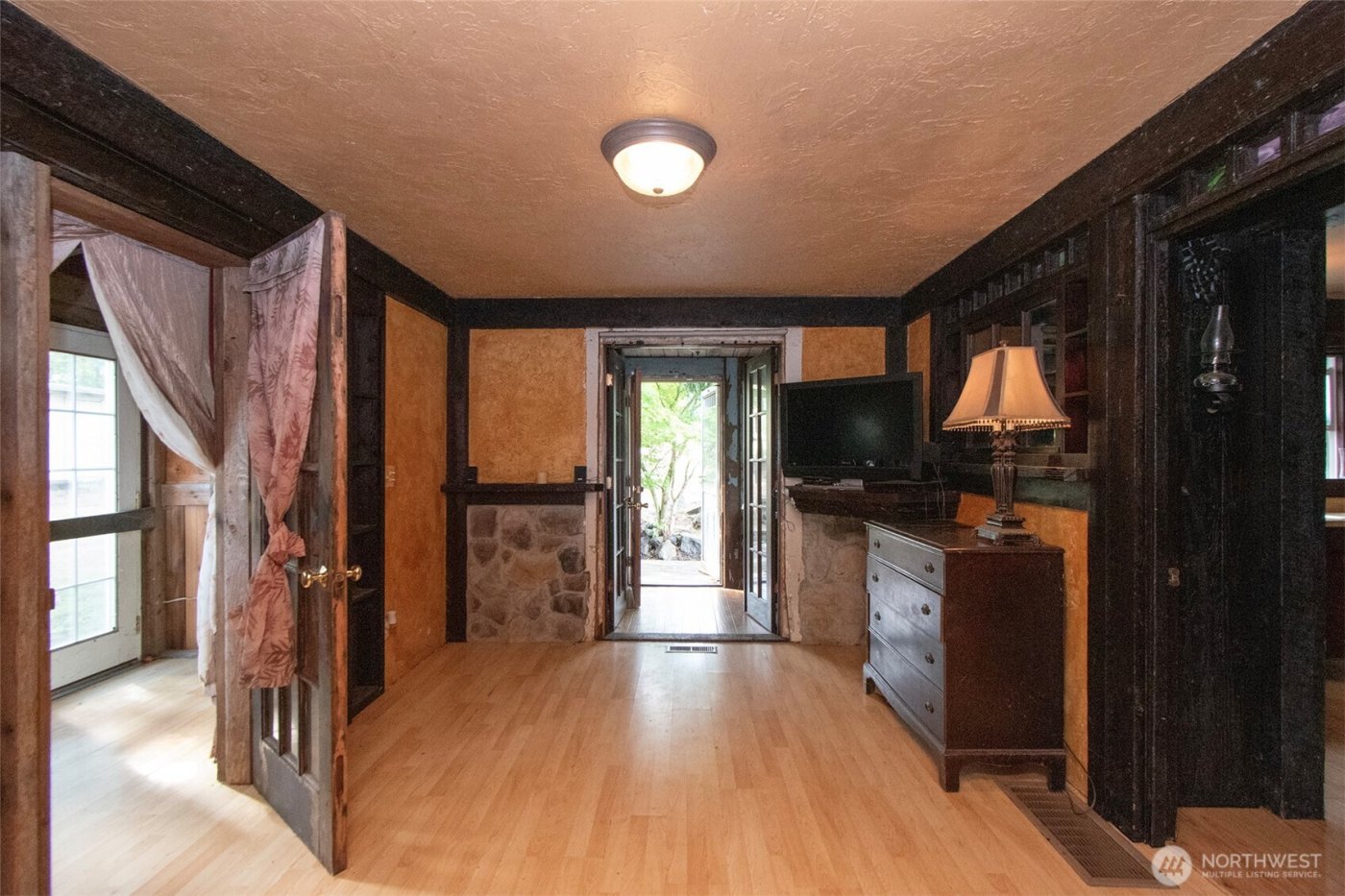 3951 S TYLER Road , Port Angeles, WA 98363