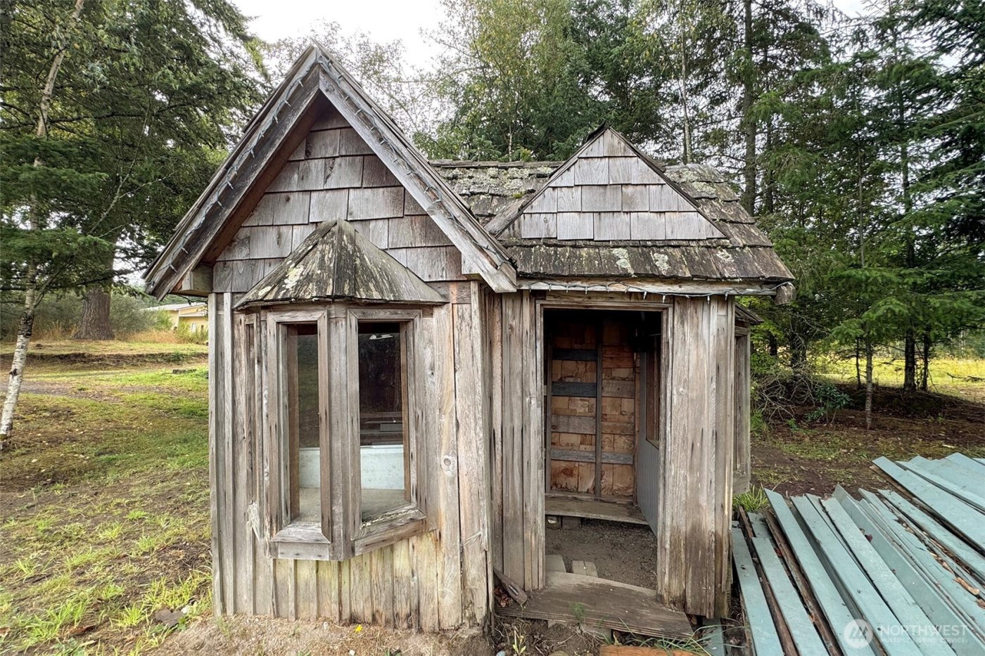 3951 S TYLER Road , Port Angeles, WA 98363