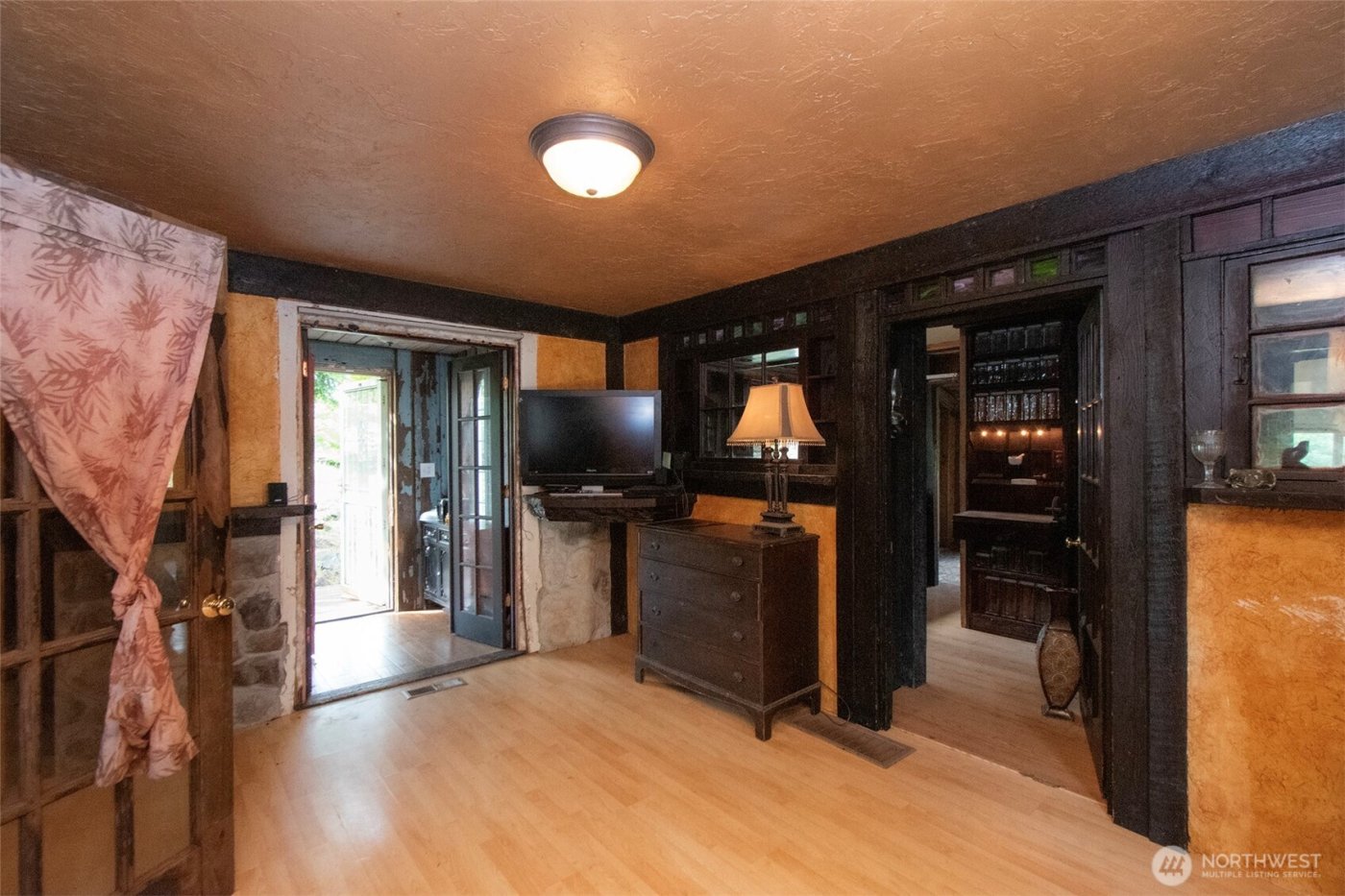 3951 S TYLER Road , Port Angeles, WA 98363