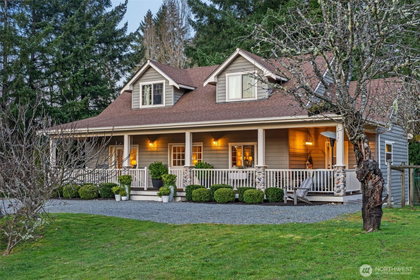 8733 Johnson Point Road NE, Olympia, WA 98516