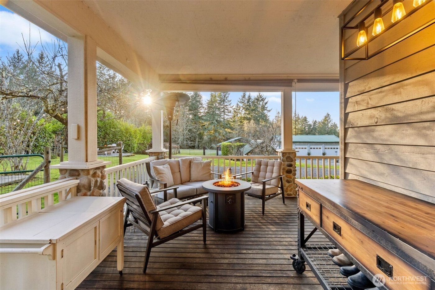 8733 Johnson Point Road NE, Olympia, WA 98516