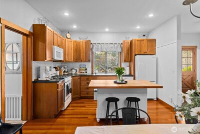 8733 Johnson Point Road NE, Olympia, WA 98516 - Photo 5