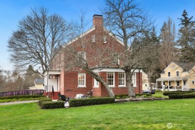 4405 Montana Circle W, Seattle, WA 98199 - Photo 3