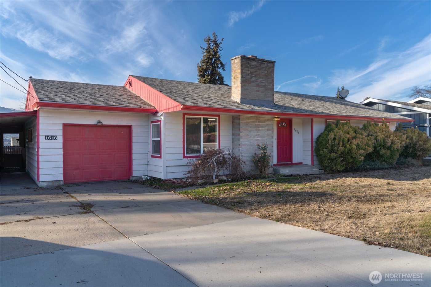 1616 N Baker Avenue , East Wenatchee, WA 98802