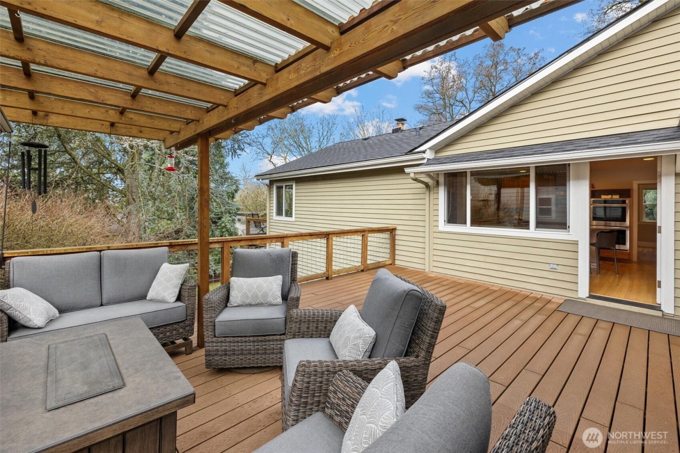 403 Slater Street S, Kirkland, WA 98033