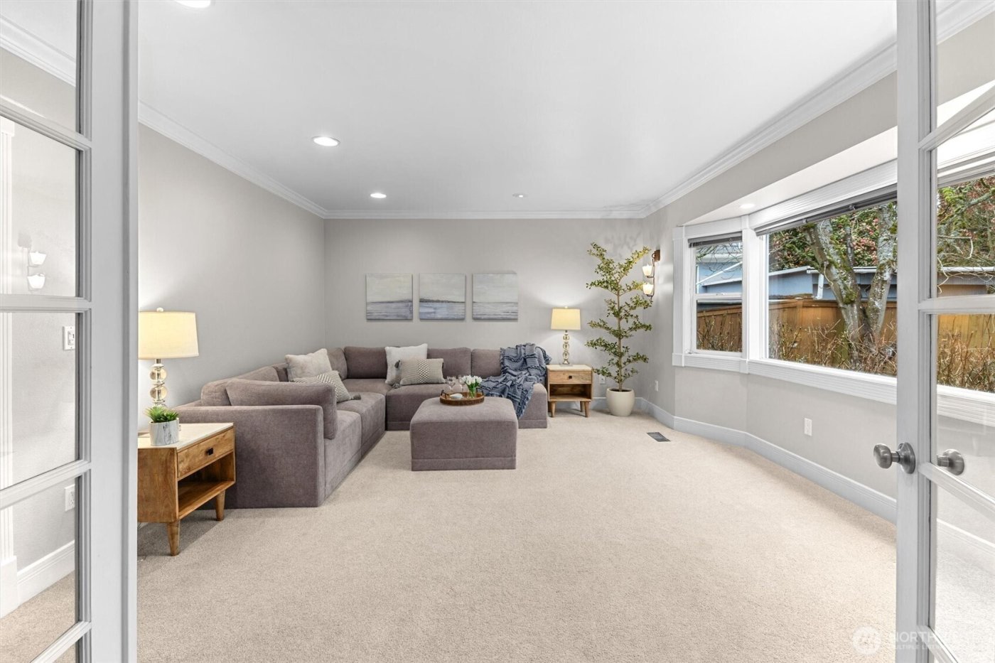 403 Slater Street S, Kirkland, WA 98033