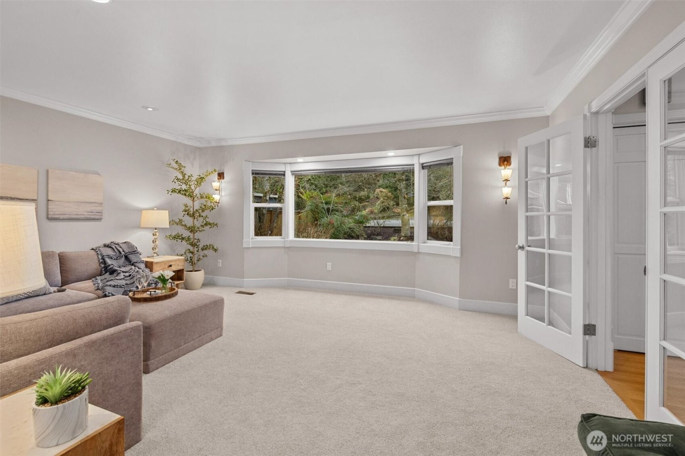 403 Slater Street S, Kirkland, WA 98033