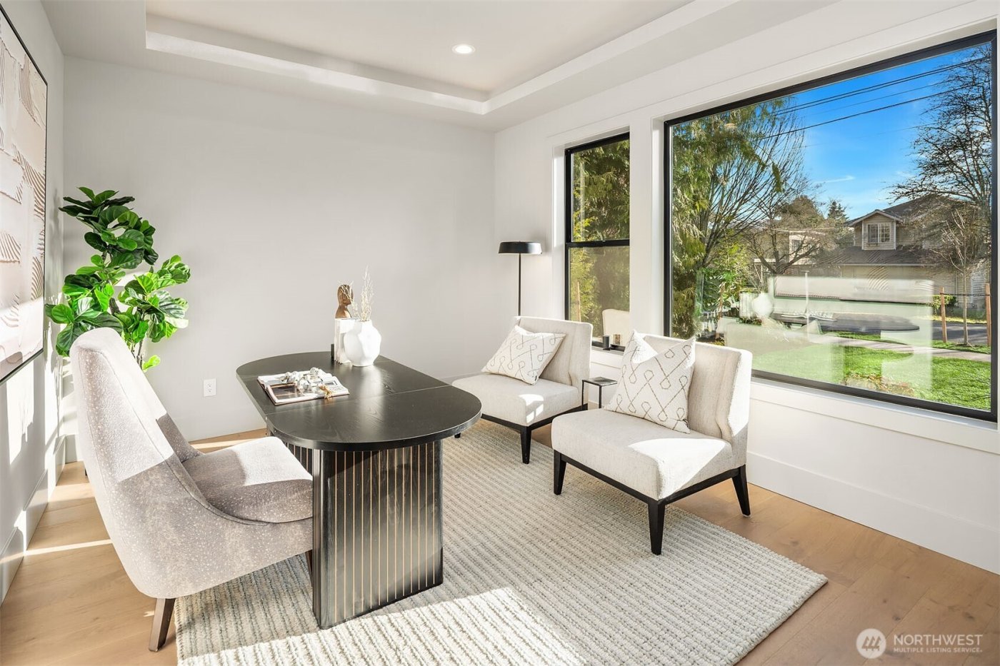 612 11th Avenue , Kirkland, WA 98033