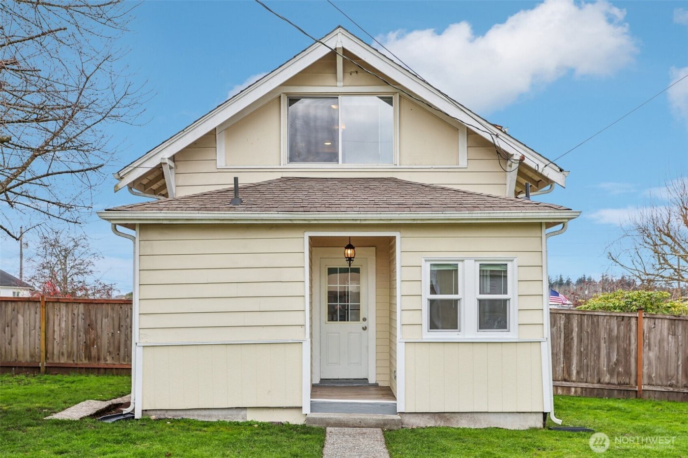 7025 S Warner Street , Tacoma, WA 98409