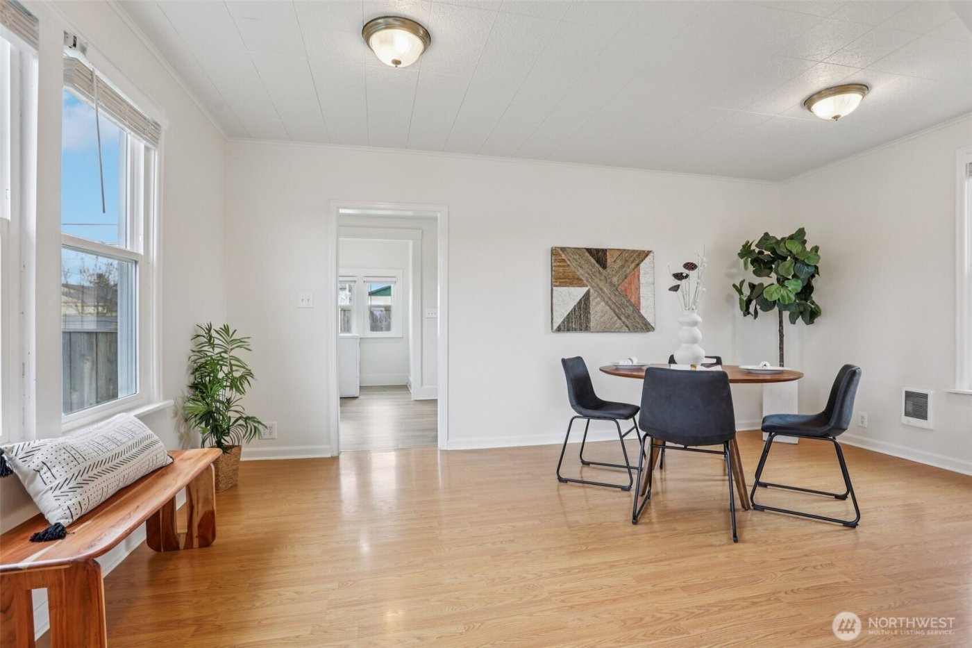 7025 S Warner Street , Tacoma, WA 98409