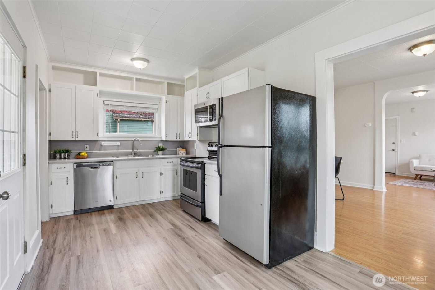 7025 S Warner Street , Tacoma, WA 98409