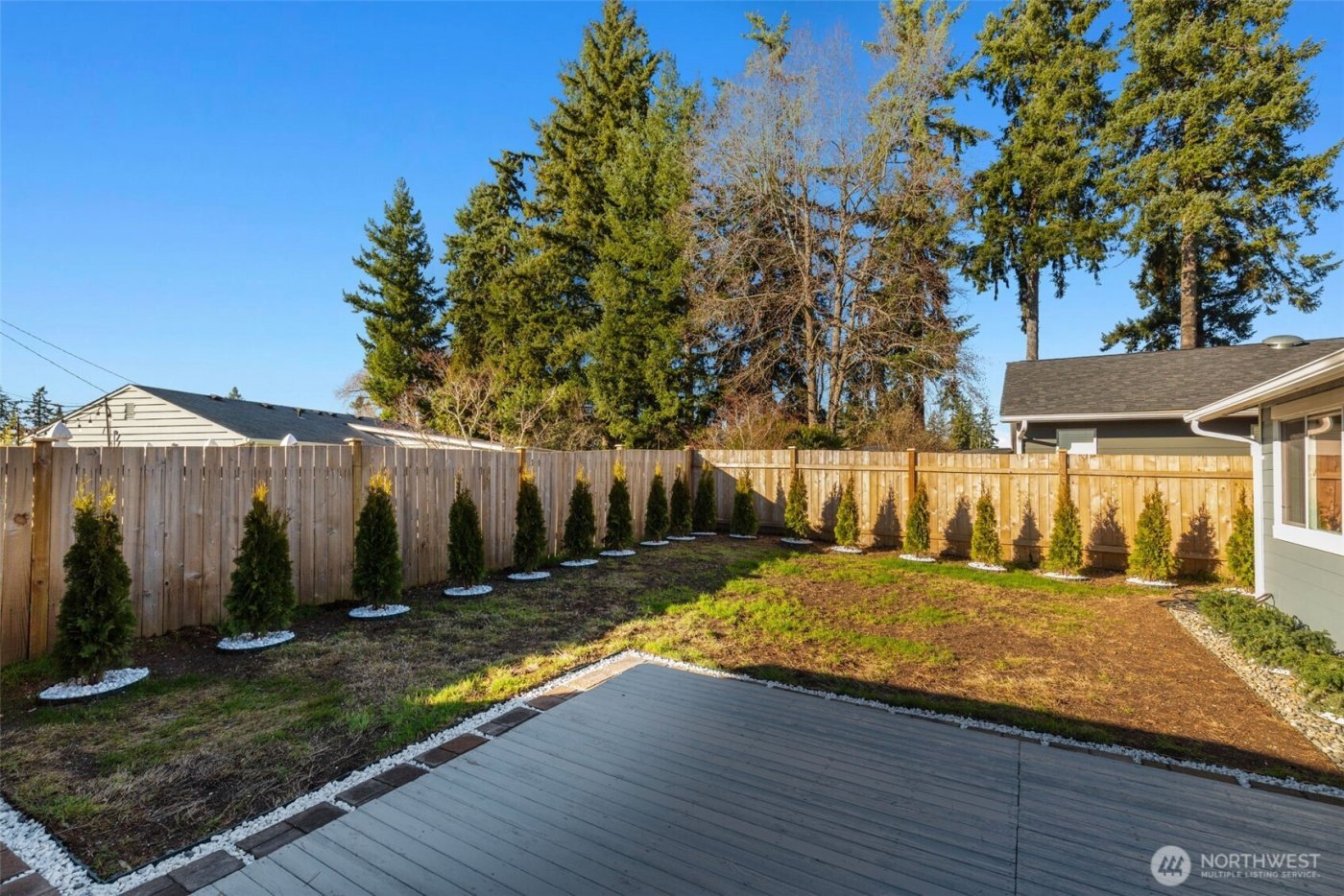 655 Union Ave NE, Renton, WA 98059