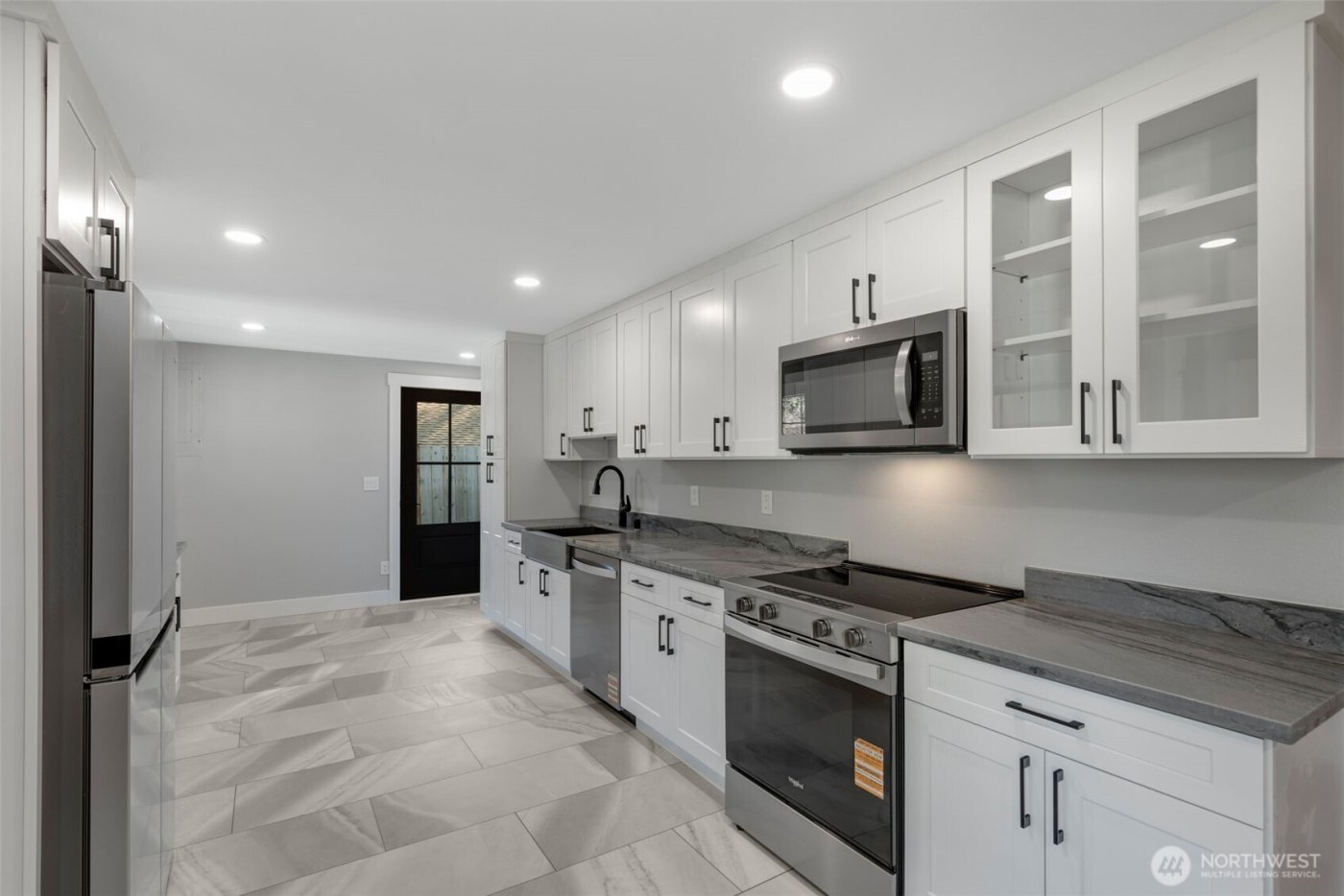 655 Union Ave NE, Renton, WA 98059