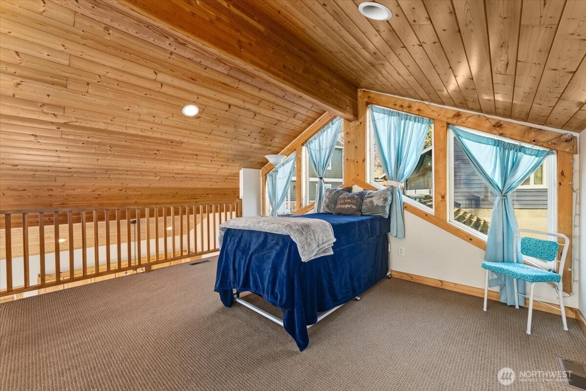 101 Driftwood Lane , Chelan, WA 98816