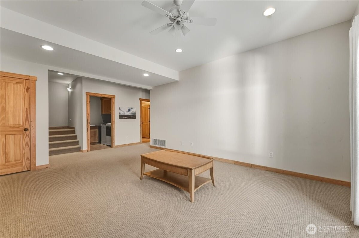 101 Driftwood Lane , Chelan, WA 98816