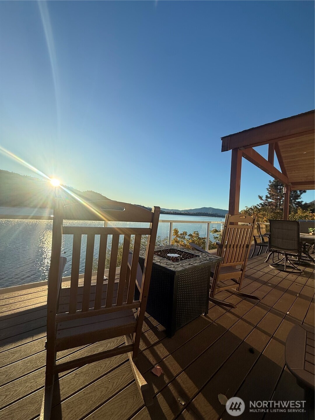 101 Driftwood Lane , Chelan, WA 98816