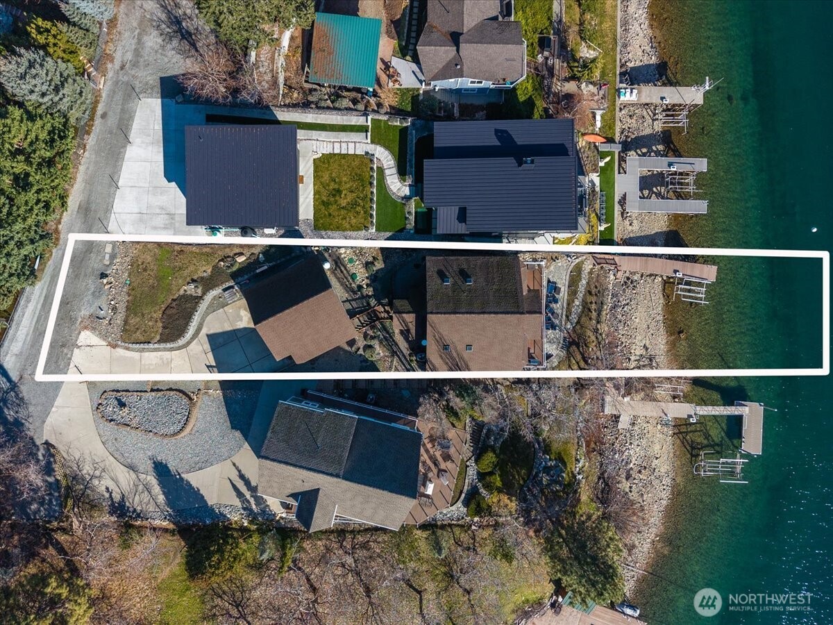 101 Driftwood Lane , Chelan, WA 98816