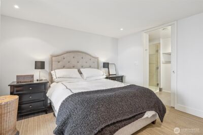 820 Blanchard Street #904, Seattle, WA 98121-2650 - Photo 13