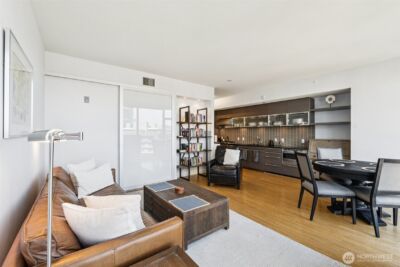 820 Blanchard Street #904, Seattle, WA 98121-2650 - Photo 4