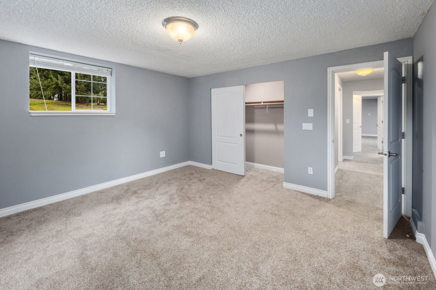 2514 72nd Street E, Tacoma, WA 98404