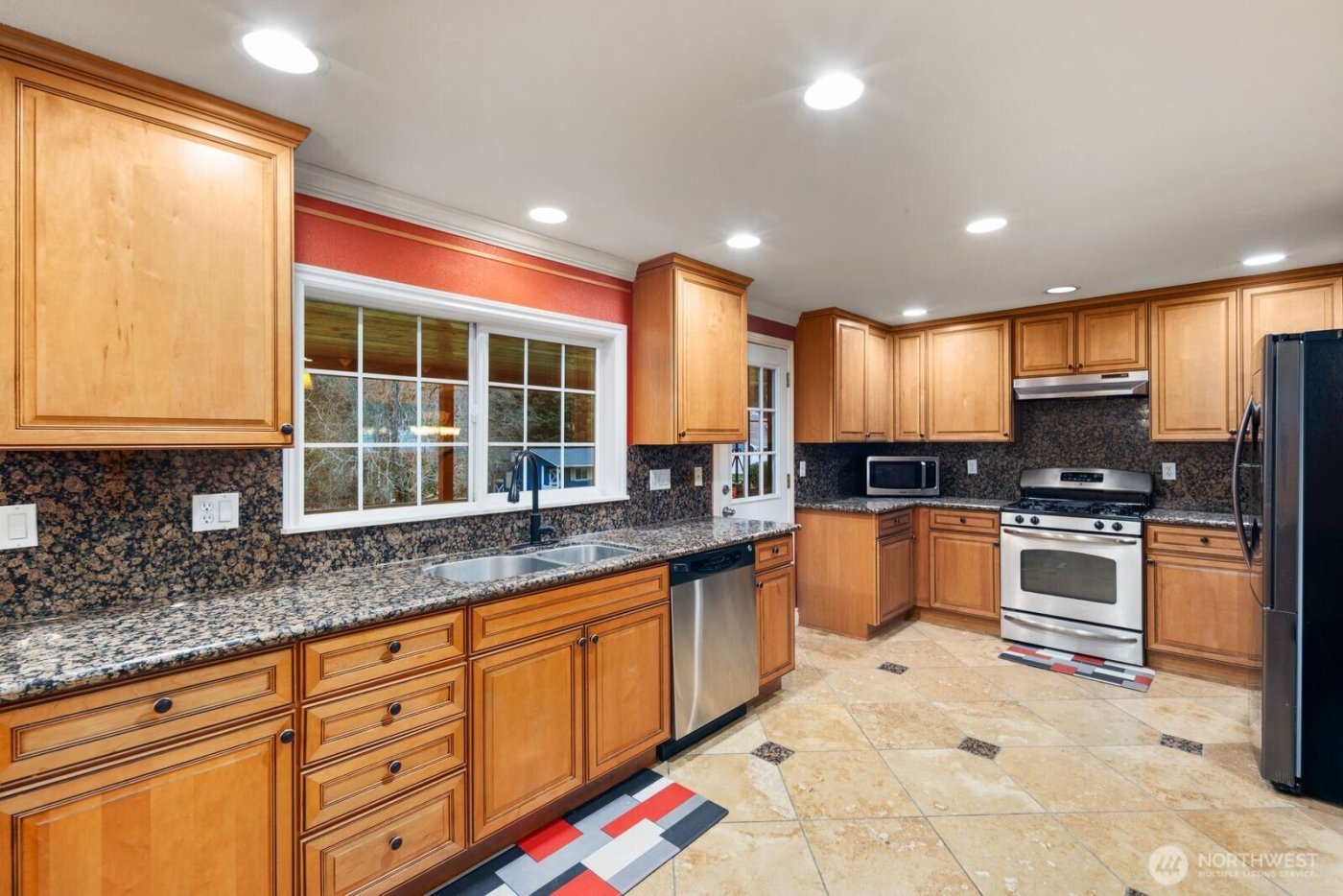 2514 72nd Street E, Tacoma, WA 98404