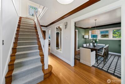 1939 E Crescent Drive , Seattle, WA 98112 - Photo 18