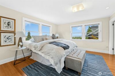 1939 E Crescent Drive , Seattle, WA 98112 - Photo 21