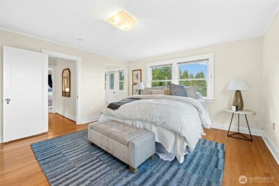 1939 E Crescent Drive , Seattle, WA 98112 - Photo 22