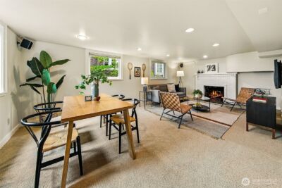 1939 E Crescent Drive , Seattle, WA 98112 - Photo 27